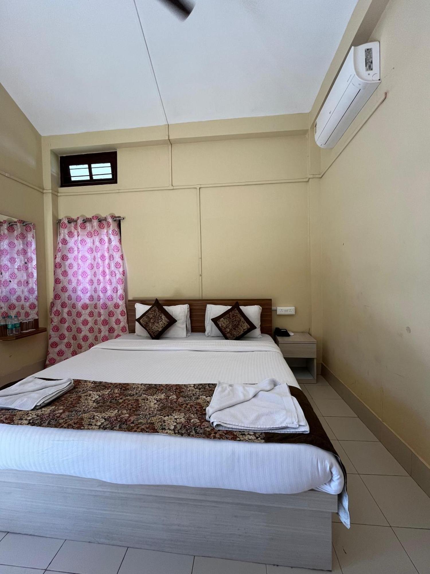 Jironi Resort Tezpur Εξωτερικό φωτογραφία