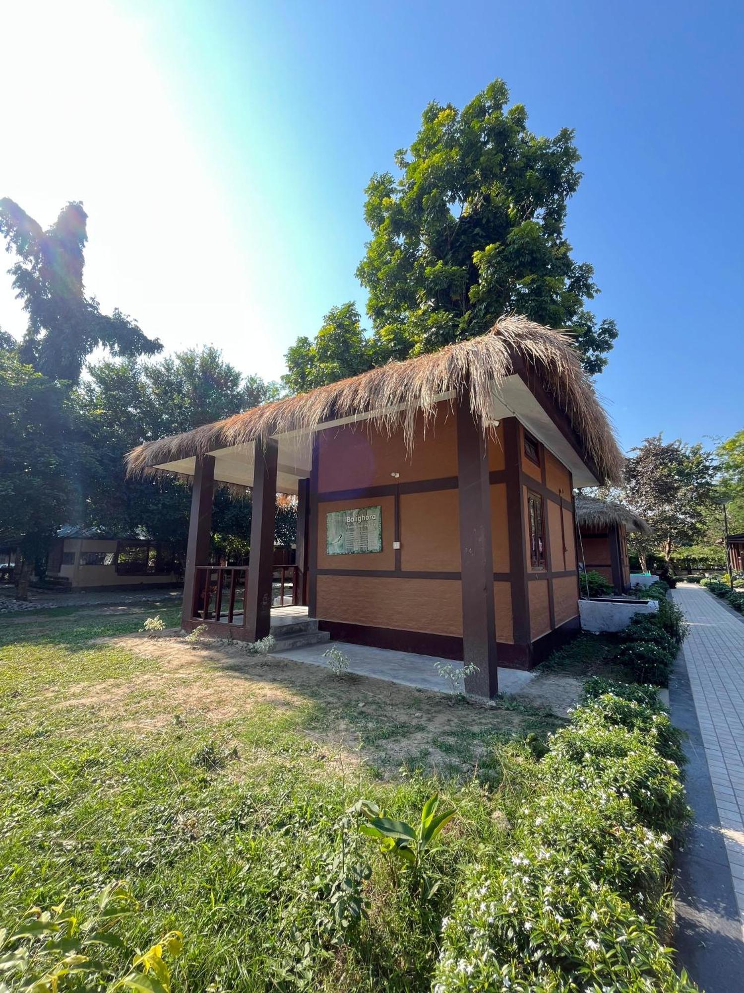 Jironi Resort Tezpur Εξωτερικό φωτογραφία